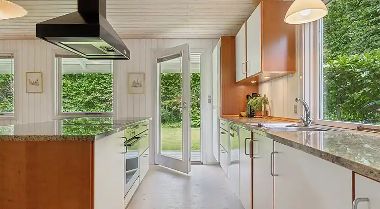 Hyggeligt og velindrettet sommerhus i Hornbæk