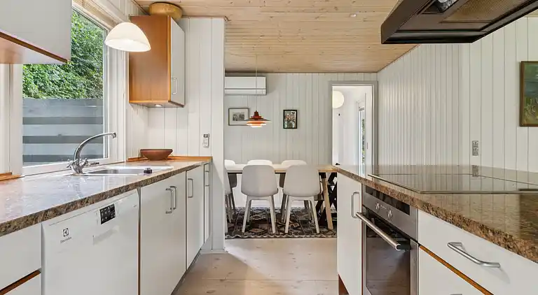 Hyggeligt og velindrettet sommerhus i Hornbæk