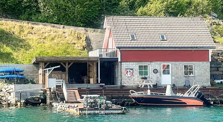 Sommerhus i Rolvsnes