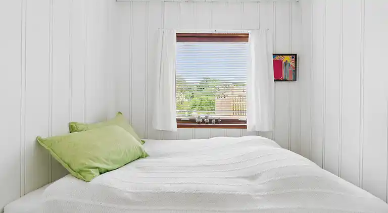 Skønt beliggende fritidshus i Melsted, Gudhjem