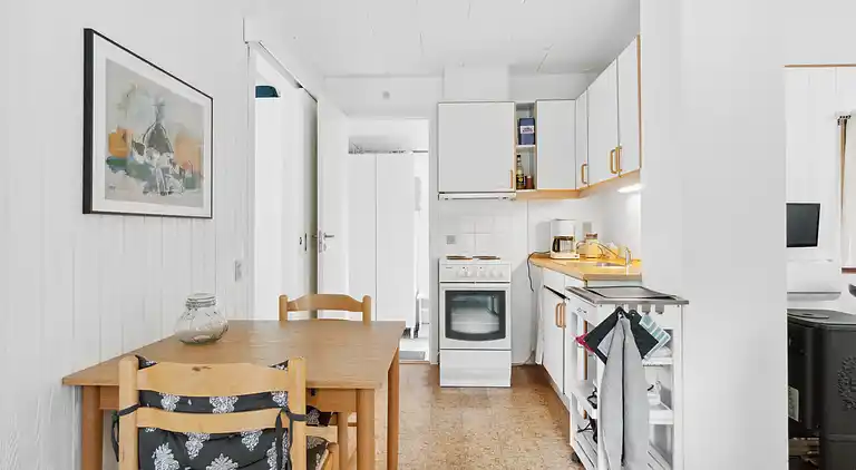 Skønt beliggende fritidshus i Melsted, Gudhjem