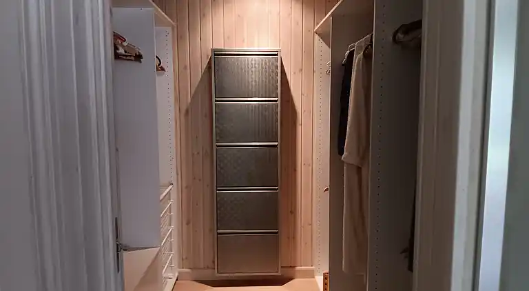 Stor feriebolig tæt på naturen