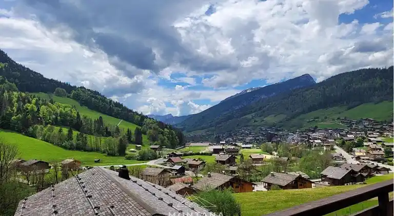 Apartment in Évian-les-Bains