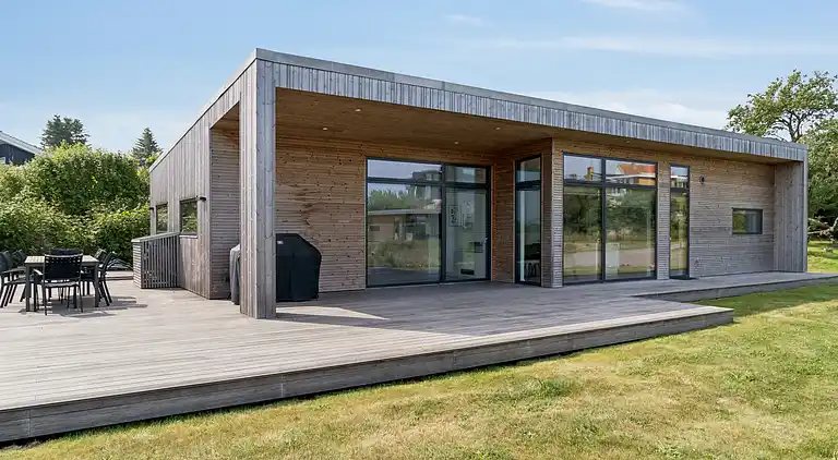 Havudsigt og hygge i arkitekttegnet hus