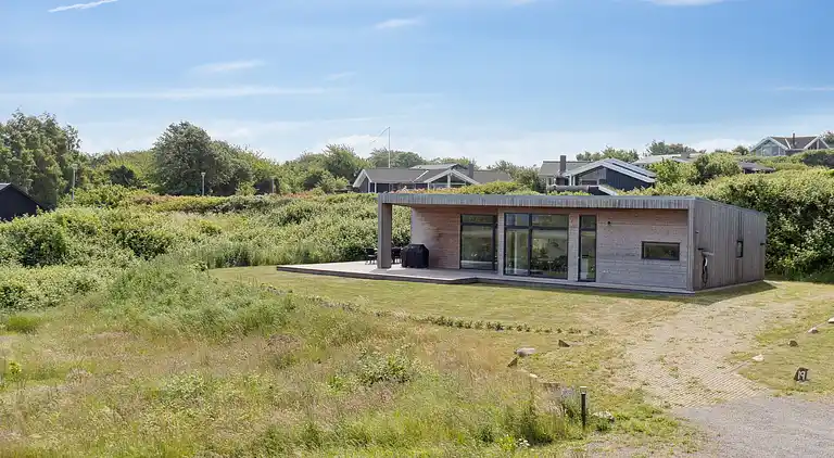 Havudsigt og hygge i arkitekttegnet hus