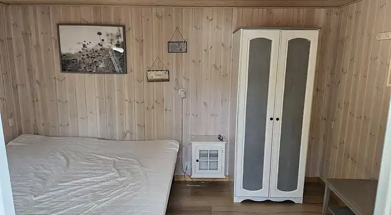 Gemütliches Ferienhaus mit Wildnisbad