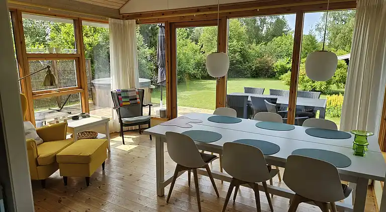 Gemütliches Ferienhaus mit Wildnisbad