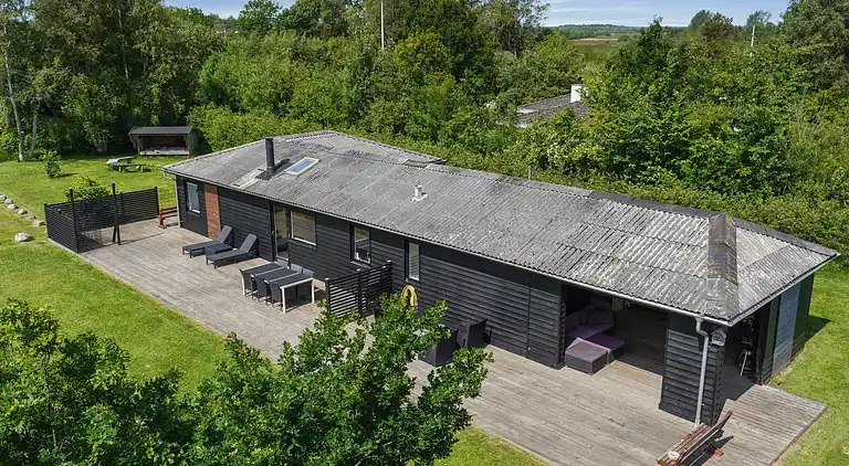 Gemütliches Haus nah an Strand und Stadt