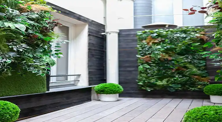 Apartment in Saint-Philippe-du-Roule
