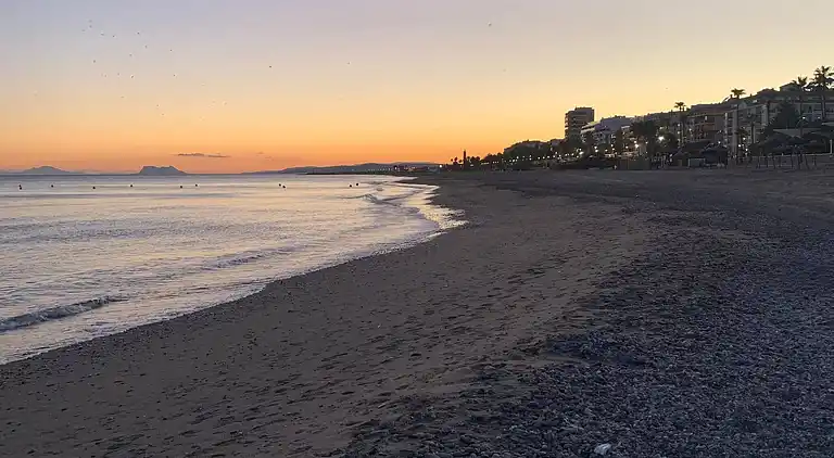 Penthouse mit Pool in Manliva