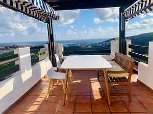 Penthouse avec piscine à Manliva