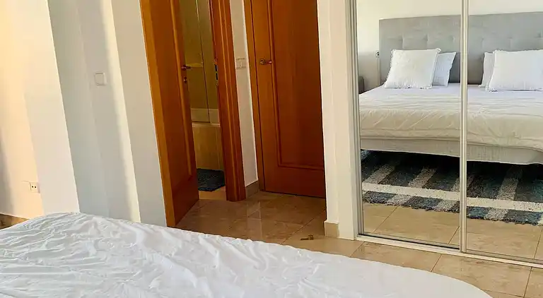 Penthouse mit Pool in Manliva