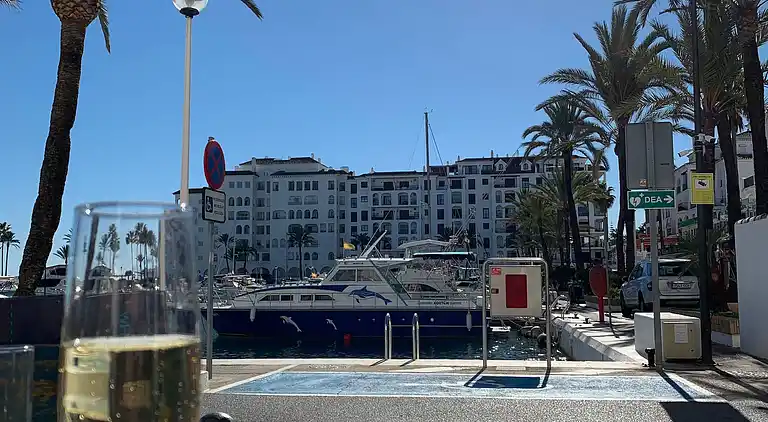 Penthouse mit Pool in Manliva