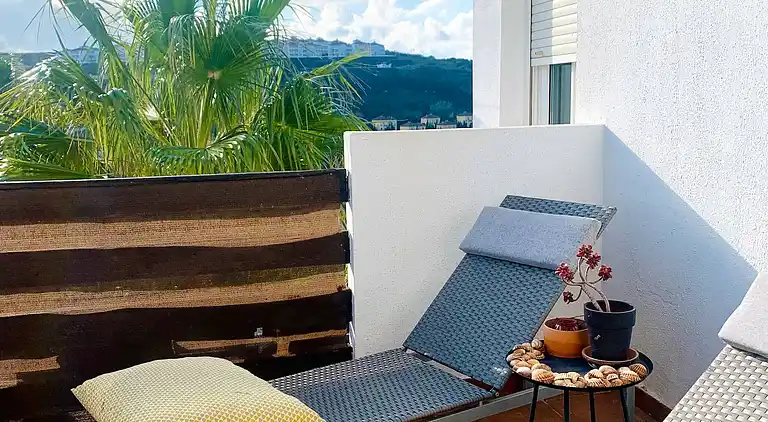 Penthouse mit Pool in Manliva