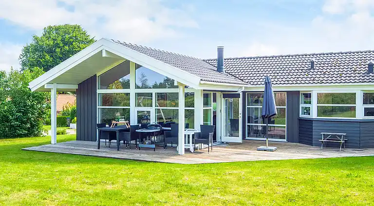 Holiday home in Hejlsminde Strand