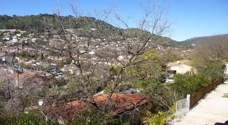 Hytte i Solliès-Pont