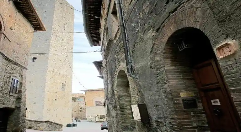 Gårdshus i Gavignano