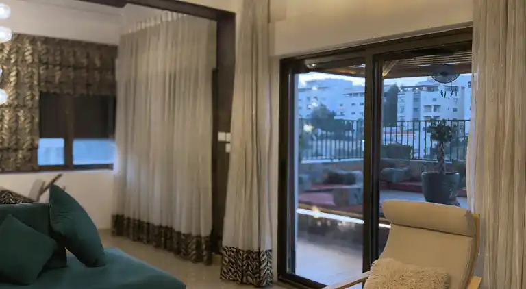 Charmantes Amman Apartment mit zentraler Klimaanlage und