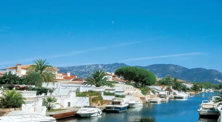 Holiday home in Castelló d'Empúries