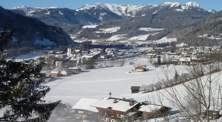 Manor house in Höllberg