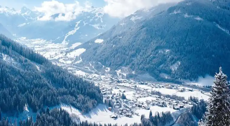 Manor house in Höllberg