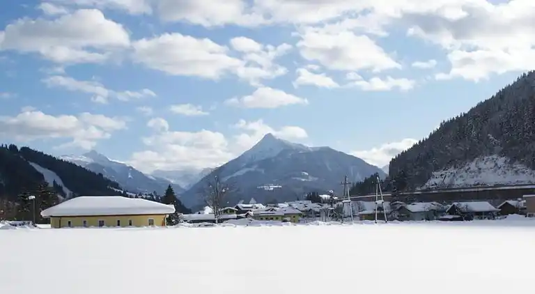 Manor house in Höllberg
