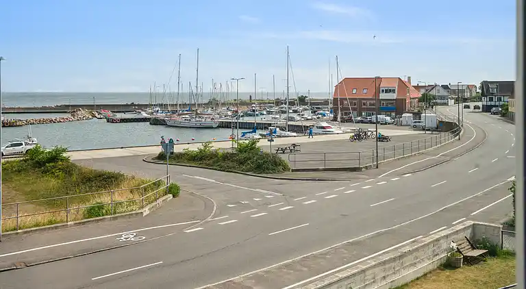 Familievenligt sommerhus med udsigt til Østersøen