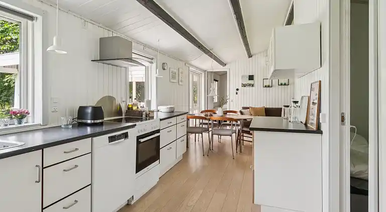 Dejligt sommerhus tæt på strand og natur