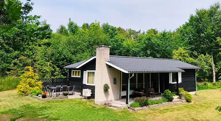 Hyggeligt, ugeneret og tæt på stranden i Lyngsbæk