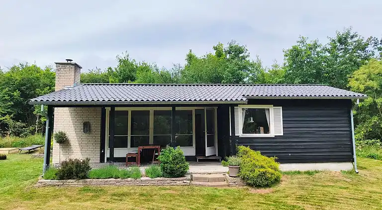 Hyggeligt, ugeneret og tæt på stranden i Lyngsbæk