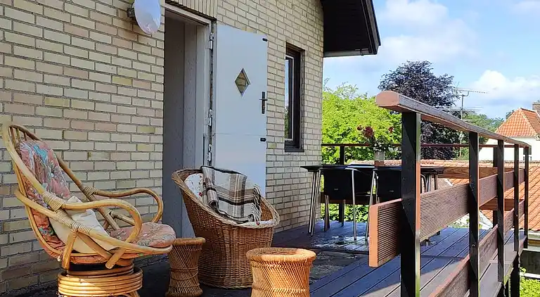 Gemütliches Haus in der Nähe von Wald und Küste