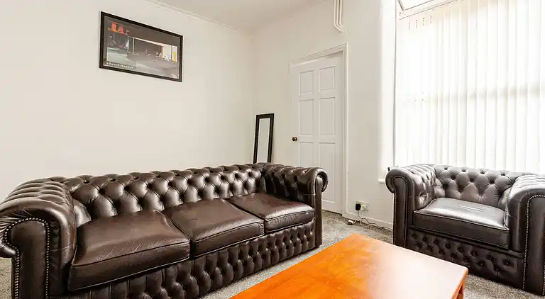 Charmantes Familienhaus in Bolton mit Terrasse und