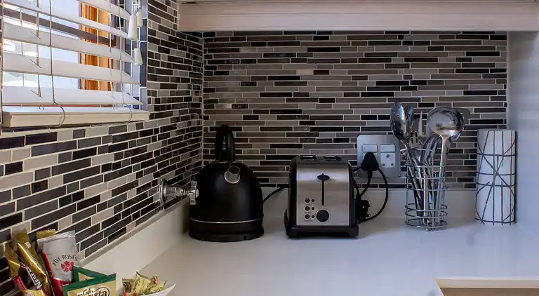 Beautiful 2 bedroom Apartment near Monte Casino