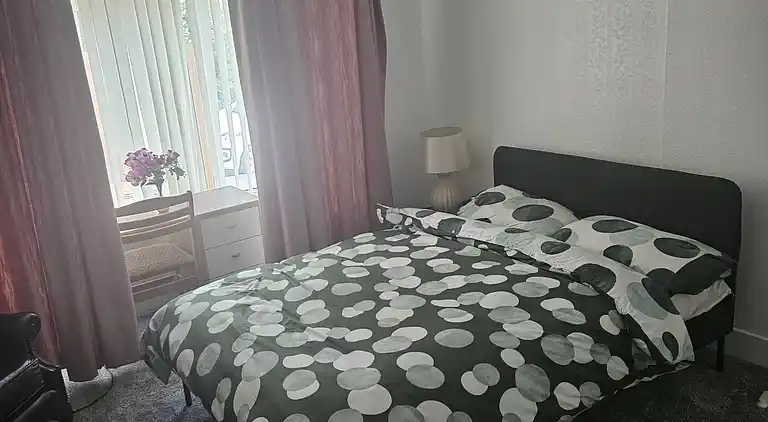 Charmantes Familienhaus in Bolton mit Terrasse und