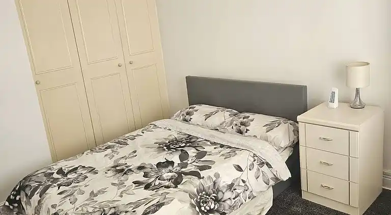 Charmantes Familienhaus in Bolton mit Terrasse und