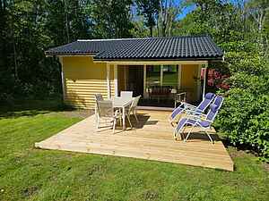 Cottage , Private Sauna for 8 people , 1000m² garden