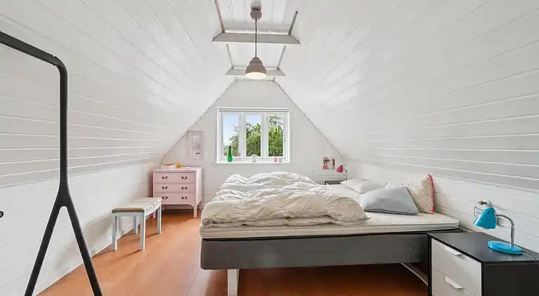 Naturnahe Lage bei Wald, Golf und Strand