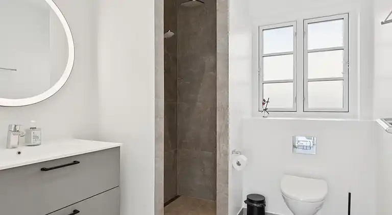 Semesteridyll med terrass och rum i Skagen