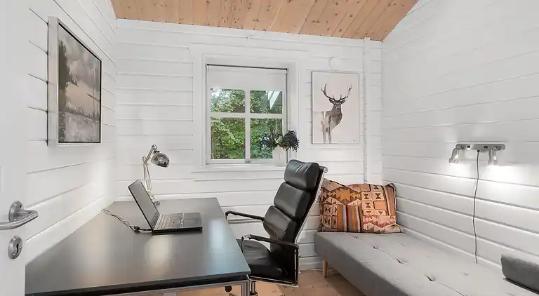 sommerhus med jacuzzi og sauna