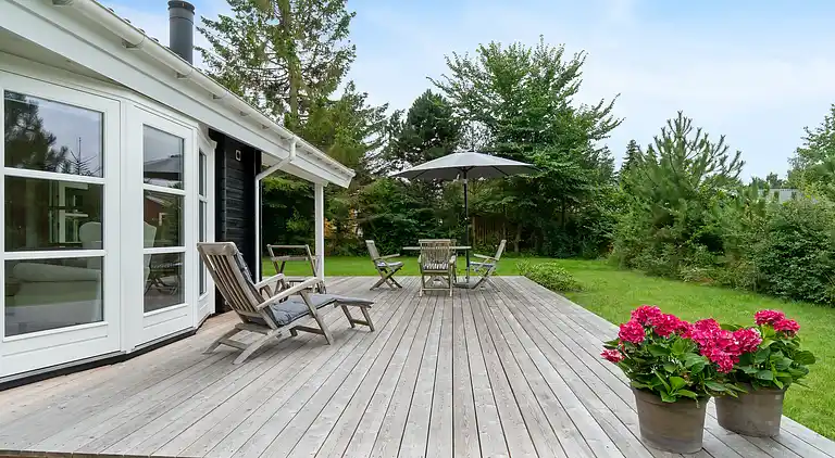 sommerhus med jacuzzi og sauna