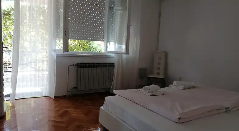 2-Zimmer-Ferienwohnung mit Terrasse und Meerblick Selce,