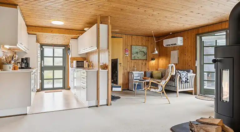 Sommerhus med ro og fred tæt på vandet