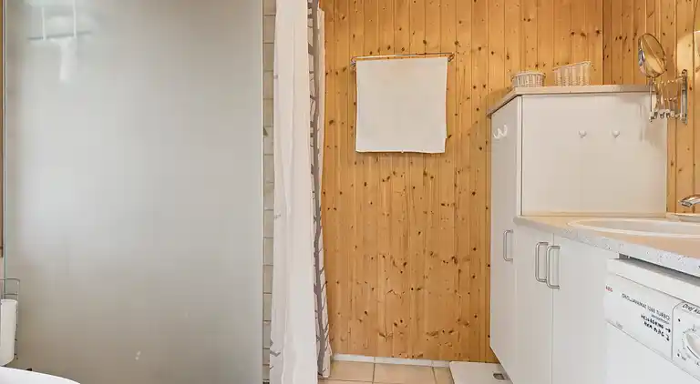 Sommerhus med ro og fred tæt på vandet