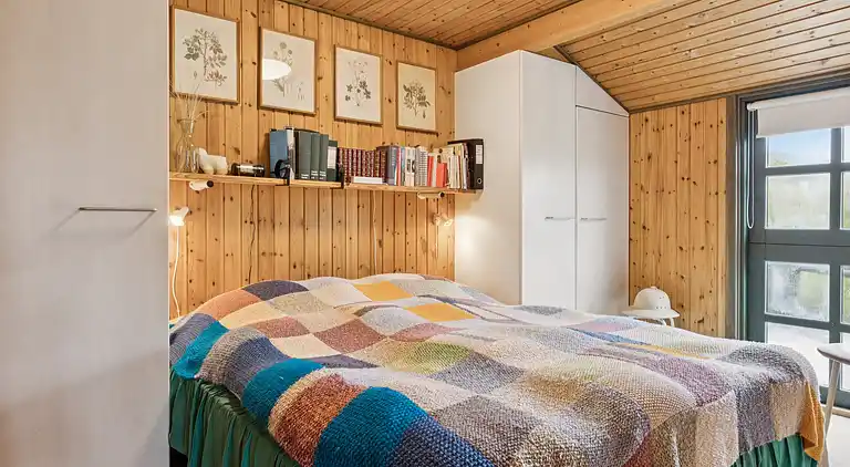 Sommerhus med ro og fred tæt på vandet