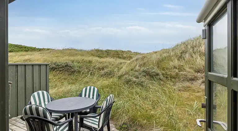Sommerhus med ro og fred tæt på vandet
