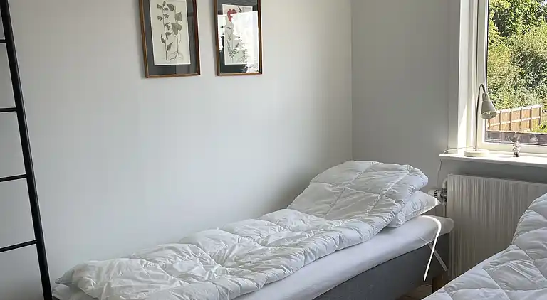 Charmerende hus med havudsigt og stor grund