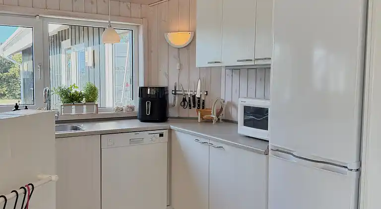 Sommerhusidyl nær vandet og skønne Sæby