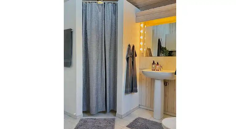 Sommerhusidyl nær vandet og skønne Sæby