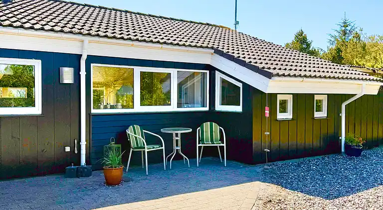 Sommerhusidyl nær vandet og skønne Sæby