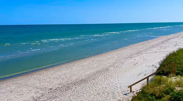 Sommerhusidyl nær vandet og skønne Sæby
